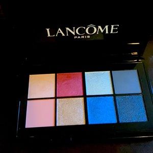 Brand new 8 pallet Eyeshadow set Lancôme